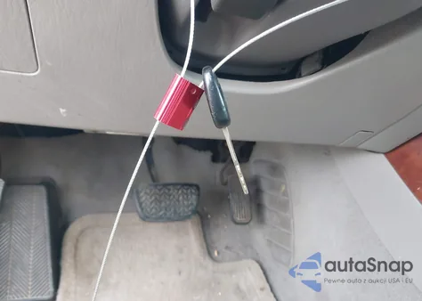 2003 Toyota Camry Xle z USA, uszkodzony, nr VIN 4T1BE30K53U680290